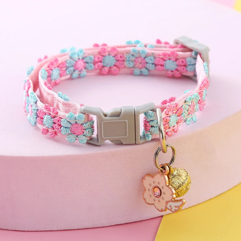 PawPrint Bell Collar