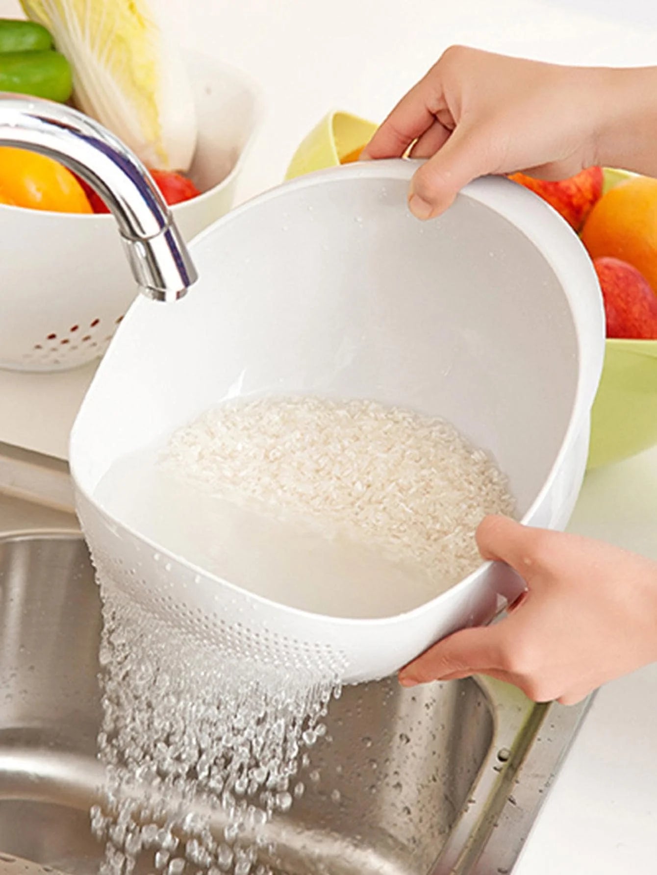 Multi-Purpose Kitchen Colander with Handle