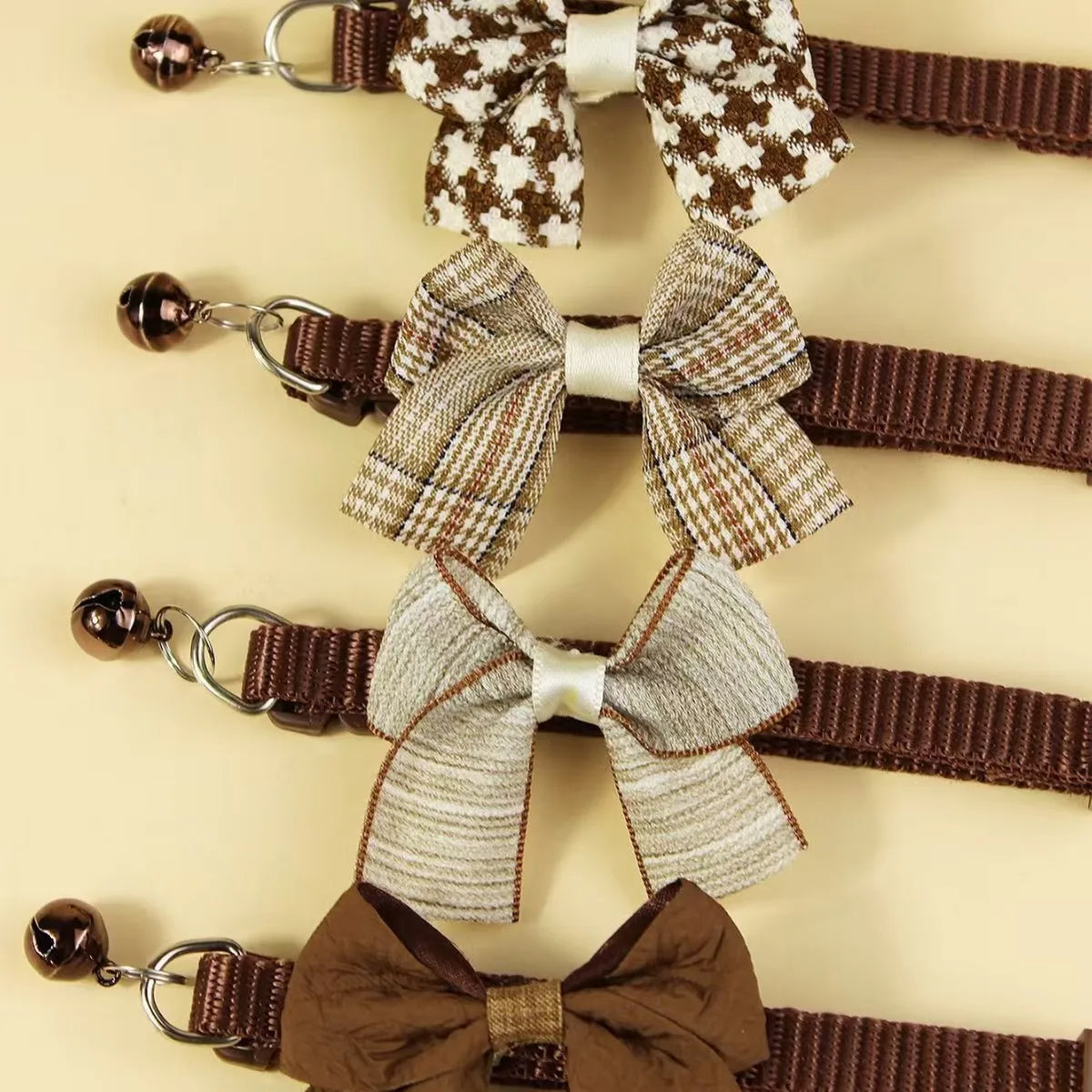 SnugBow Winter Dog Collar